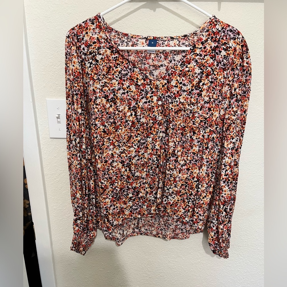 Old Navy flower blouse